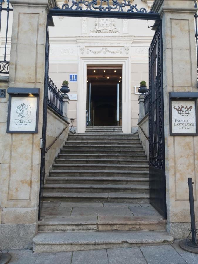 Nh Collection Salamanca Palacio De Castellanos Eksteriør billede